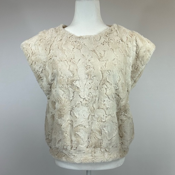 Anthropologie Maeve Leah Faux Fur Cropped Muscle Tee Size Small NWT - Picture 5 of 14